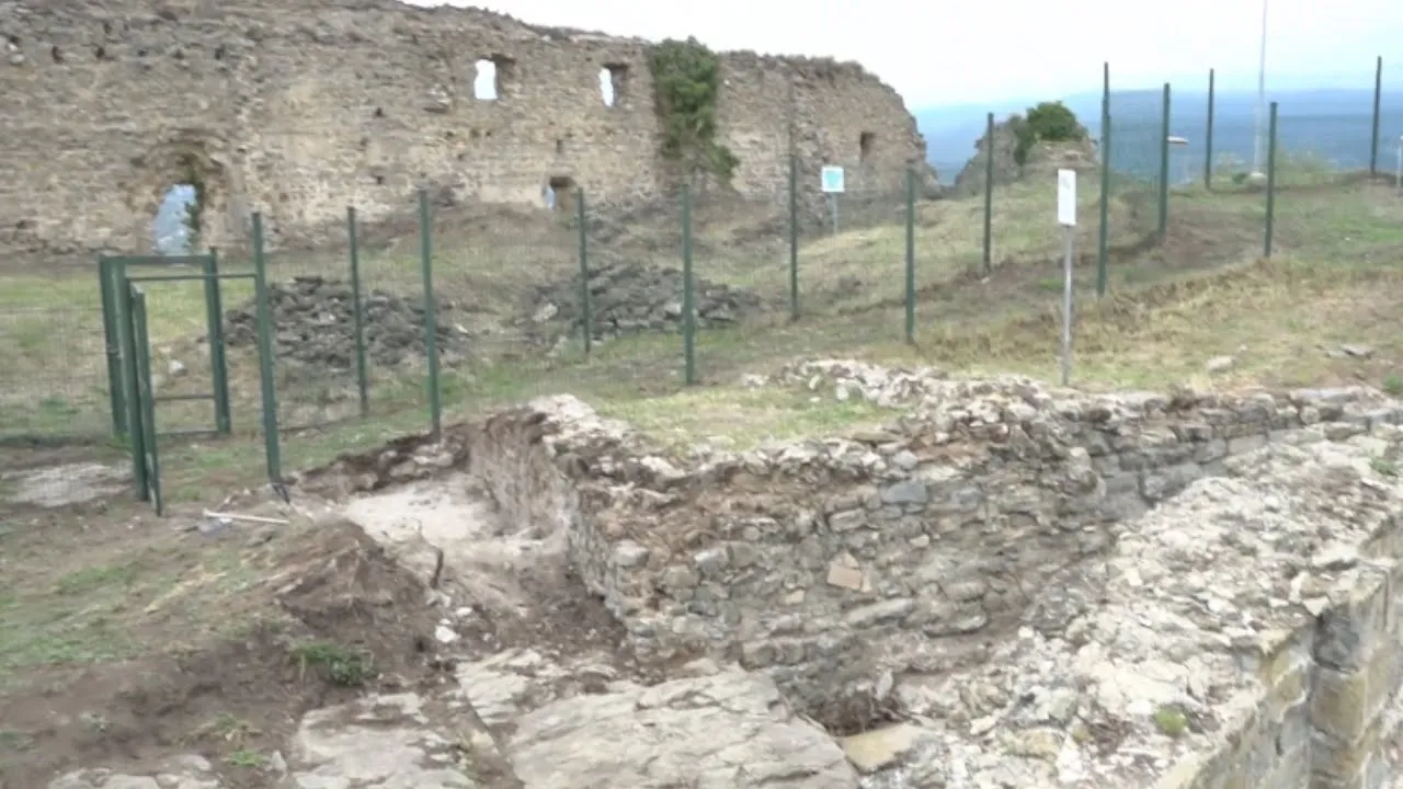 Comença la rehabilitació per fer visitable part del Castell d’Orís