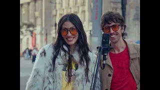 'Te alejas más de mí' desde las calles de Bogotá - Esteman y Daniela Spalla
