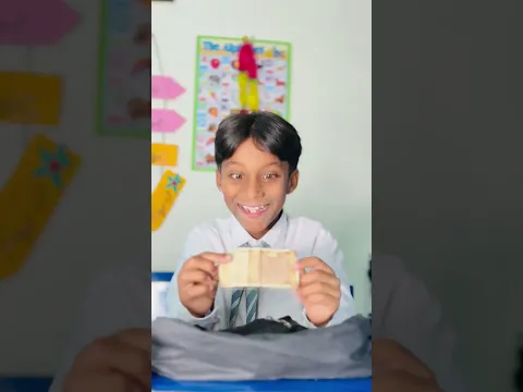 Class Main Paise Chori😁 #shorts #schoollife #school #adeebkhushi06 #viralshort #short #youtubeshorts