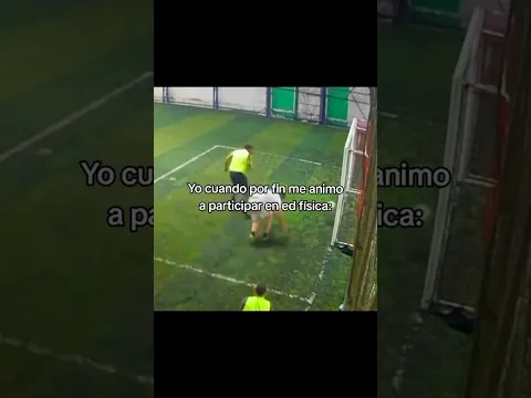 Yo cuando por fin me animo...🤣 #futbol #football #argentina #mexico #fifa #fcmobile #cr7 #memes #fyp