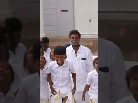 சந்தோஷமாக ❤️❤️❤️❤️
