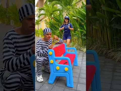 Thief and Policeman - tape measure 👮📏🤣
