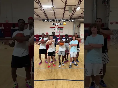 THE BEST AAU BASKETBALL TEAM EVER CREATED 😳