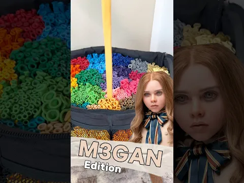 Megan entirely out of balloons 😳 #horror #halloween #scary #creepy #spooky #scream #cosplay #movie