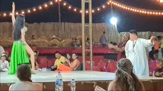 #dubai #holiday #desertsafari #camp #dance #fire shows #youtubeshorts #youtube #uae #uaelife #fun