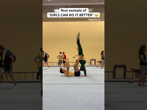 GIRLS CAN DO IT BETTER 💪🏼😅😂 #fail #funny #shorts #acrobatics #skills #acrobats