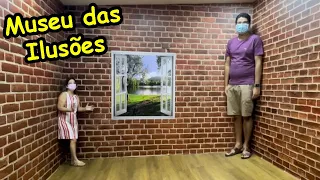FOMOS NO MUSEU DAS ILUSÕES! (incrível) - Família Velhote
