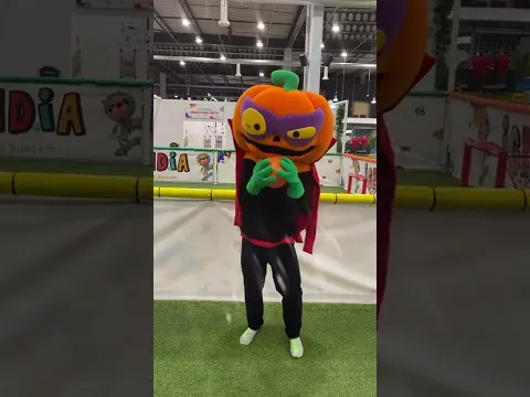 #shorts 😎 iGRANDiA 🥳 Tehniciranje loptom - Pumkin izazov za 200 kuna!!! #fun #challenge #short