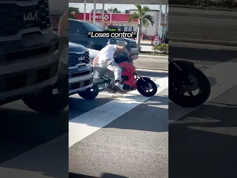 Biker Gets His Keys Stolen After Burnout Fail