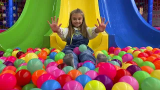 Racing and Cooking Food | Funny Videos for Kids Playground By Yasia Kids TV