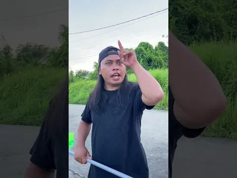 main sepeda di jalan