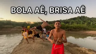 FUNDO DE QUINTAL OFC - Kevin O Chris e Dennis DJ - Bola Aê, Brisa Aê - Pode Até Subir e Descer