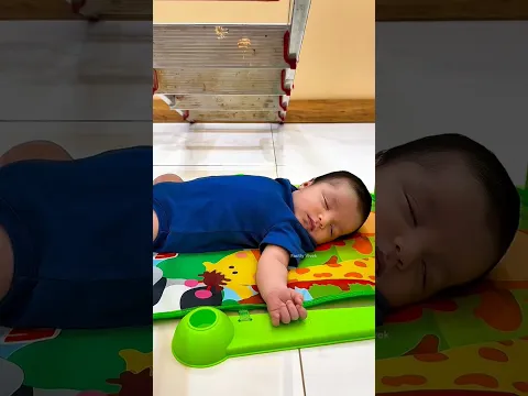 Unexpected Father saved the child from trouble. #shortsvideo