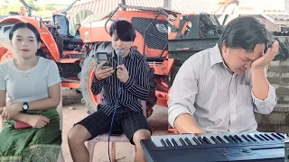 tub phuv hu nkauj tu siab ua rau txiv kij quaj quaj