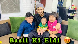 Haim aur Parishay Gaye *Basil Maaz Safdar* Ko Eidi Dene 😍♥️