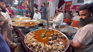 Akbar Jee Siri Paye - Kartarpura Street Food Rawalpindi Chickpea With Boiled Eggs | Murgh Chole