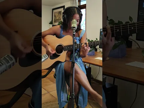 Acoustic Cover of KISS FROM A ROSE Part 1 by Yvette Dantier #kissfromarose #Sealcover #90s