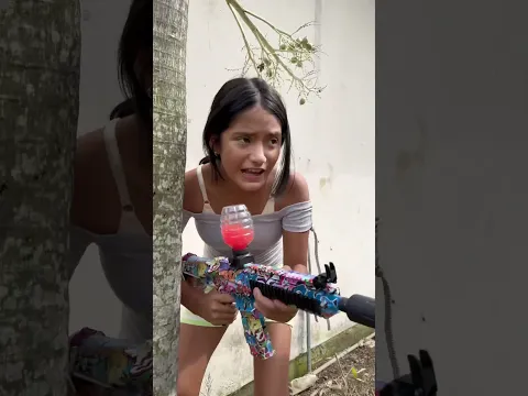 El nuevo juguete de Maikel
