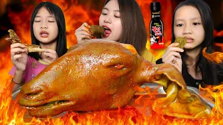 PRANK BOCIL🤣 MUKBANG K3PALA KAMBING OLES SAMYANG🔥| IUHH JIJIK KATANYA😃
