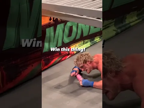 KSI gives PRIME Logan Paul #drinkprime #prime #ksi #wwe #viral #fyp #loganpaul #moneyheist #shorts