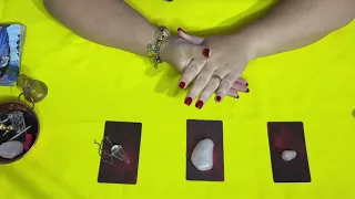 🛑Pombagira Maria Padilha tem um recado importante para você. Ouça com atenção! 11 96410-2157.