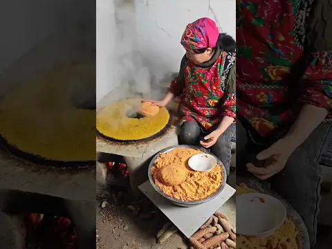 Traditional Style Of Chaney Ki Roti #shortsvideo