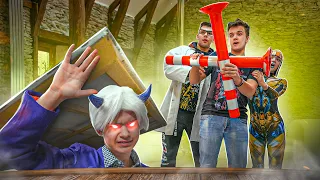 ИЗГНАНИЕ ДЕМОНА из ДИВАНА? Попали в СОН Демона! Znak новая серия!