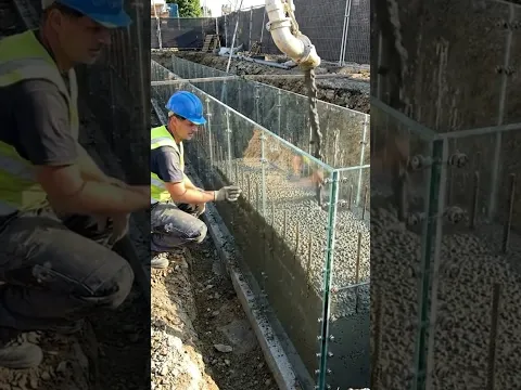 🏗️ ¡El Futuro de la Construcción! Muro de Contención con Encofrado de Vidrio 🤯✨