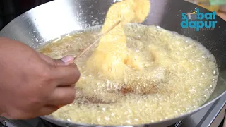 Sosis kremes crispy mengalahkan telur gulung jual 2K diantri pembeli