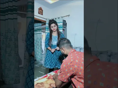 Pyari si house wife ❤️🥰 || A cute love story video || #emotional #youtubeshorts #love #sorts #pyar