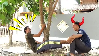 NON STOP FUNNY COMEDY VIDEO 2023 Try not to Laugh Challenge Episode 7 By Yabi Afriansyah