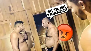 O VIDEO DO RUSSO ENTRANDO NO QUARTO PRA B4TER EM TODO MUNDO! *quem correu*?🤕🥊