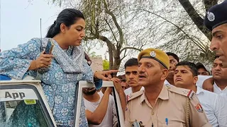 राजस्थान में कांग्रेस की ये MLA पुलिस से भिड़ गई Divya maderna Rajasthan congress Ex MLA Video
