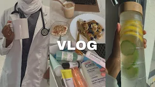 VLOG | 3:30 AM MORNING ROUTINE, muslimah medical student, skin care, Fajr, food, Anime, productive🌿