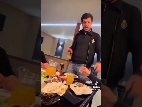 Купил мерседес сразу цыгане в гости позвали