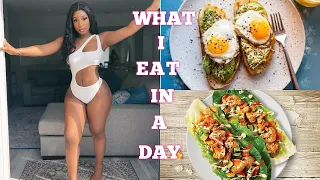 WHAT I EAT IN A DAY TO STAY THICK FIT | HEALTHY, EASY & QUICK MEAL IDEAS! | STEPHANIE VOLTAIRE