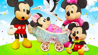 ¡Bienvenida, pequeña Minnie! Vídeos de Mickey Mouse. Juguetes para niños