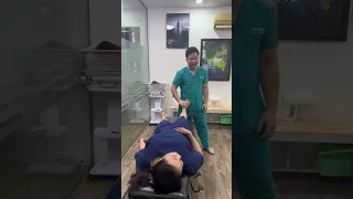 B.Nhân bị Thoát Vị đĩa đệm, đi lại khó khăn.Sau 1 buổi trị liệu đã giảm đau và đi lại nhẹ nhàng hơn