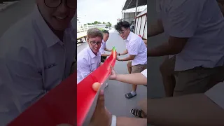 เรียงไข่รอบนี้ไกลกว่าเดิม คิดว่าจะแตกก่อนถึงกระทะมั้ย!!?