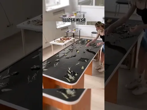 🔥IMPRESIONANTE mesa de RESINA EPÓXICA con Flores ENCAPSULADAS 😍 #resina #resinaepoxy #epoxy