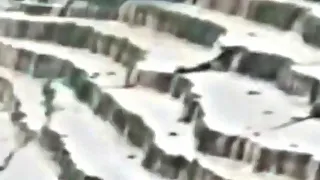 امطار غزيره تدفق سيول جرافه محافظة المحويت لله الحمد