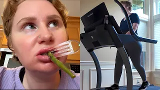The internet told me I needed to lose weight… so here we go.. |ASHLEY ELLIOTT