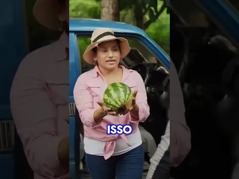 Policiais Furaram o Pneu da Mulher Para Extorquir