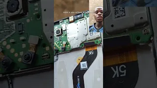 Le riz absorbe vraiment l'eau de ton téléphone ? - Le Cybernéticien