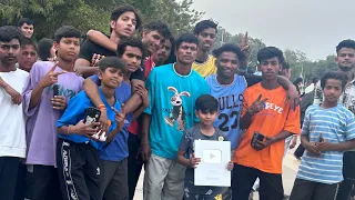 New vlog on celebration of YouTube silverplay button 🎊🥳❤️🙏🏻😍#blogs #blogsvideo  #YouTubeIndia