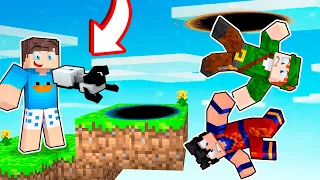ENGANEI MEU AMIGO COM A ARMADILHA DA PORTAL GUN NO MINECRAFT! (DESAFIOS)