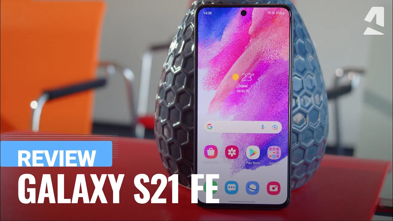 Vido-Test de Samsung Galaxy S21 FE par GSMArena