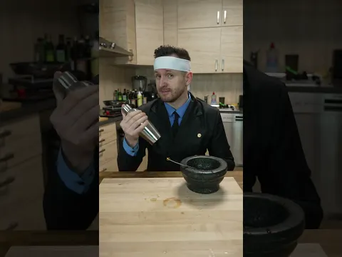 A delicious glass of water from the east blue 👨‍🍳🏴‍☠️💧#sanji #onepiece #water #asmr #fun #anime