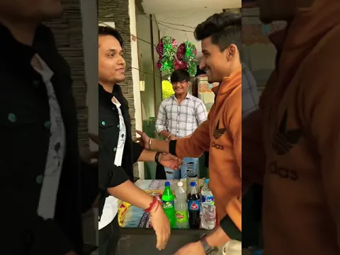 जब घी सीधी उँगली से ना निकले तो उँगली टेडी करनी पड़ती है 😤😓 #shorts #concept #deepeshyadav