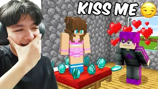 مقلب انا بنت جميلة معجبة في اخوي الكبير !..🤣 - I'm a girl